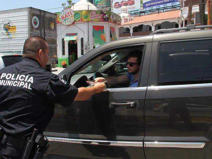 Refuerzan uso de cinturón de seguridad en Ensenada