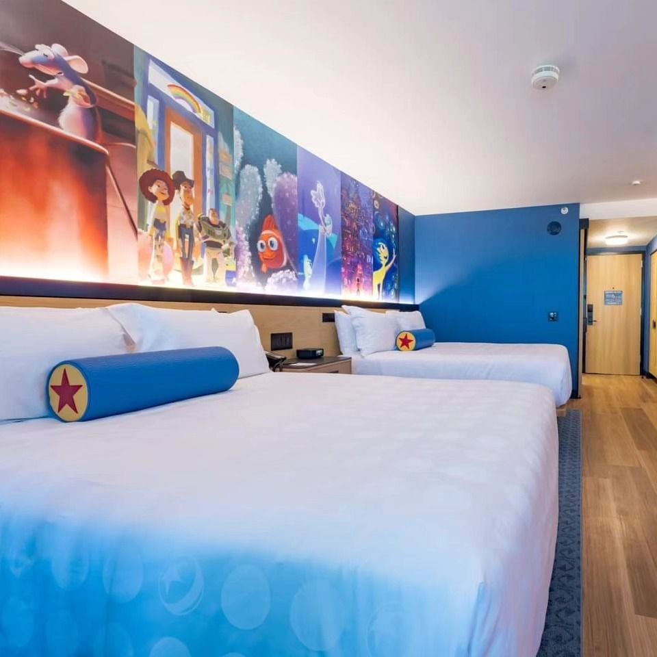 Paradise Pier Hotel es el primer hotel totalmente temático de Pixar en los Estados Unidos.