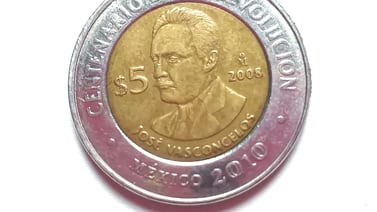 Esta moneda con la cara de José Vasconcelos se encuentra en venta en Mercado Libre en 267 mil pesos