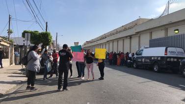 Cedhbc atiende manifestación en Cereso de Tijuana