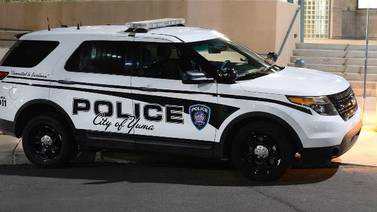 Policías balean a sospechoso en Yuma