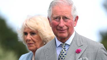 El príncipe Carlos planea reducir a los miembros de la realeza