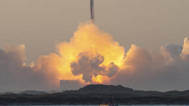 SpaceX logra despegar el cohete Starship pero vuelve a explotar minutos más tarde