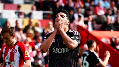 Premier League: Raúl Jiménez reaparece y comete uno de los peores errores de la temporada