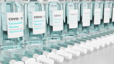 A más de 65 mil millones de euros ascienden las ganancias de las farmacéuticas por vacunas contra la Covid-19