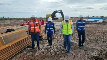 Conagua entrega a la CEA título de asignación para pruebas a la planta desaladora Guaymas-Empalme