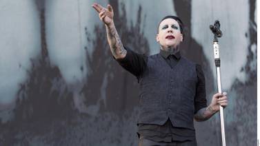 Marilyn Manson enfrenta una cuarta denuncia por abuso sexual