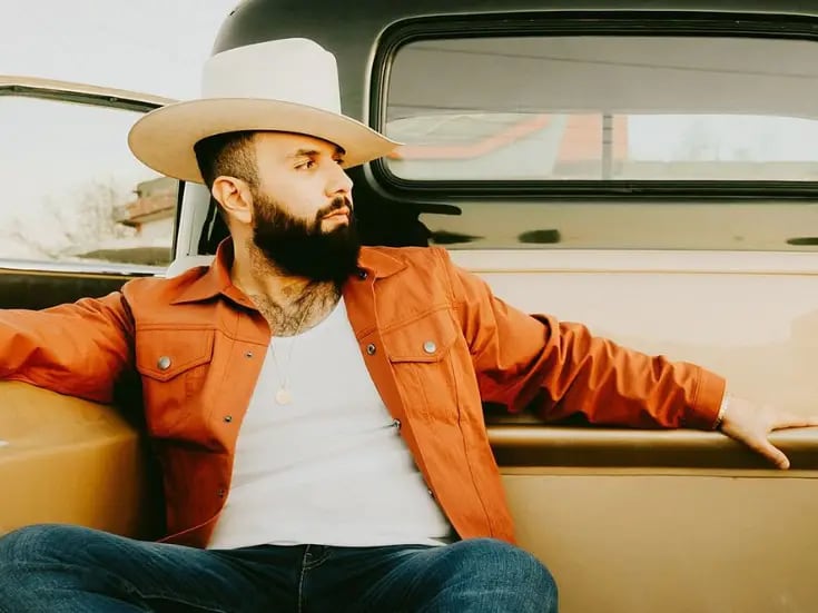Carín León, uno de los cantantes más esperados para Coachella 2024: ¿qué día se presentará?