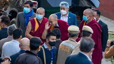 Recibe el Dalai Lama la vacuna contra el coronavirus