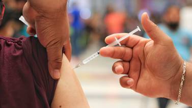 Sigue disponible la vacuna contra Covid-19 en BC