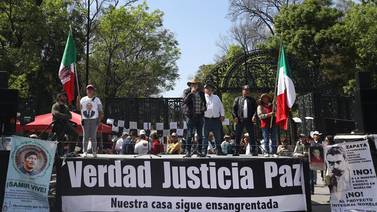 Marcha por la Verdad avanza hacia Palacio Nacional