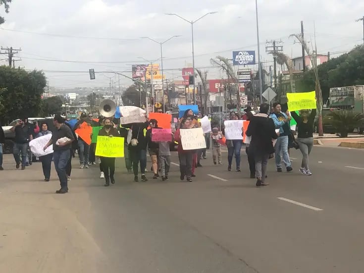 Protestan morenistas en Rosarito contra candidatura de Rocío Adame