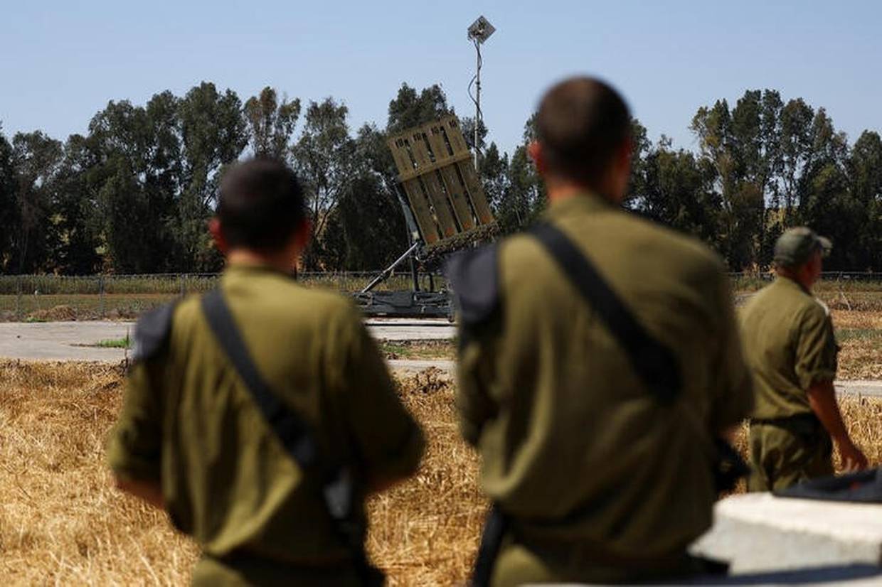 Una batería antimisiles del sistema de defensa israelí Cúpula de Hierro, cerca de Ascalón, en el sur de Israel. 17 de abril de 2024. REUTERS/Hannah McKay
