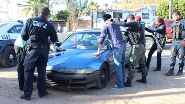 Localizan 14 vehículos robados en Ensenada