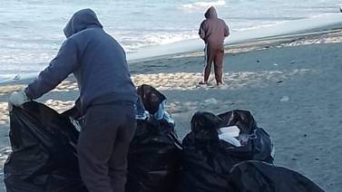 Retiran más de 40 toneladas de basura de las zonas costeras de Ensenada