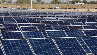 Segunda fase de planta solar en Puerto Peñasco al 67% de construcción: CFE