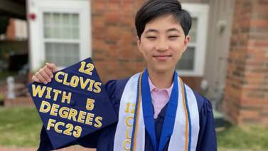 Niño de 12 años se gradúa y obtiene 5 títulos en una universidad de California