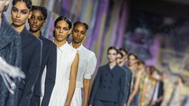 Dior homenajea a Josphine Baker en desfile de Alta Costura
