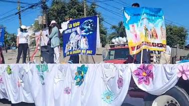 Marchan cientos de católicos por la familia, la vida y la paz en Tijuana