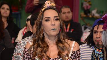 Consuelo Duval sufre robo de 500 mil pesos y joyas