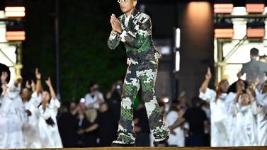 Pharrell Williams inaugura la semana de la moda en París con Louis Vuitton