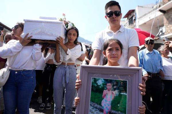 Dan último adiós a Camila, niña secuestrada y asesinada en Taxco