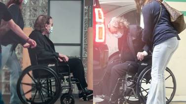 Vieron a Ozzy Osburne dejar hospital en silla de ruedas