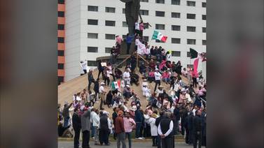 Realizan “Marcha por la Democracia” en Tijuana