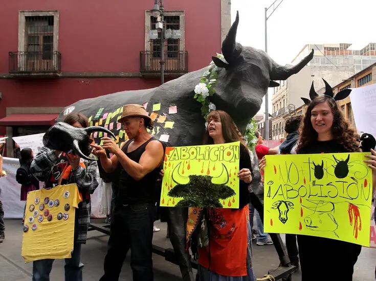 ¿Adiós a las corridas de toros?: AMLO propone prohibir el maltrato a los animales