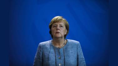 Angela Merkel defiende su oposición a que Ucrania se una a la OTAN y pide el fin de la invasión rusa