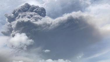 Reportan muerte por erupción de volcán en San Vicente y las Granadinas