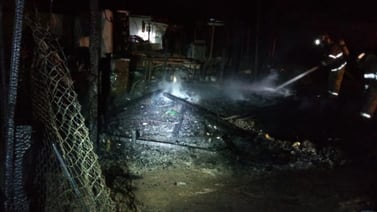 “Diablito” causa incendio en dos casas de SLRC