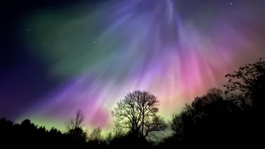 Auroras boreales serán visibles desde EU este fin de semana, con mapas actualizados
