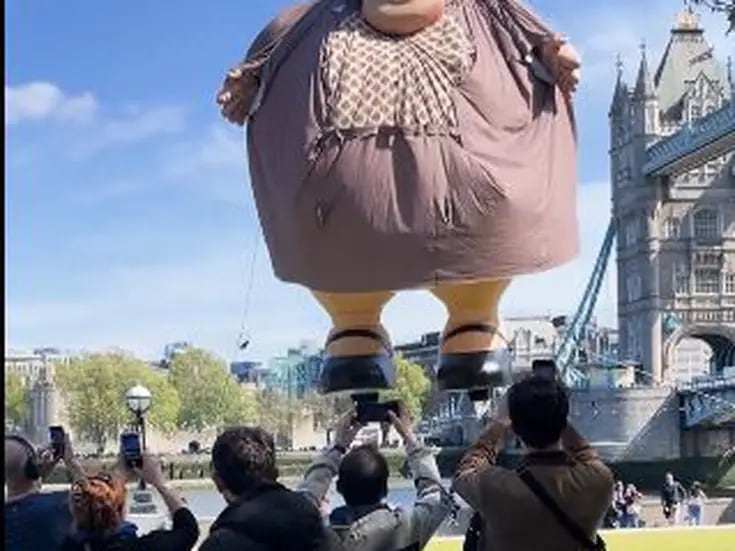 Inflable gigante de la tía Marge en el cielo de Londres para celebrar el aniversario de ‘Harry Potter y el prisionero de Azkaban’