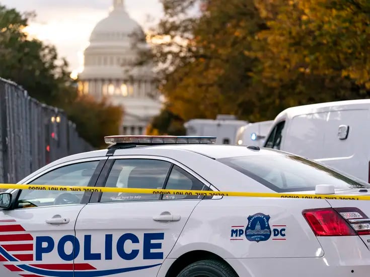 Hieren a tres policías durante tiroteo en Washington