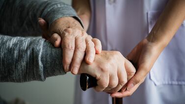 Asociaciones piden a mantener tratamiento para el Parkinson
