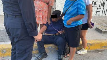 Renuncia mujer policía que agredió a madres buscadoras en Cancún