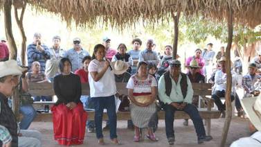 Marichuy escucha las problemáticas de la Tribu Yaqui