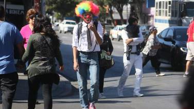 Arrestan a 144 en Tijuana por alterar el orden público durante Halloween