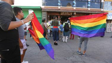 Cocut celebra prohibición de terapias de conversión en México