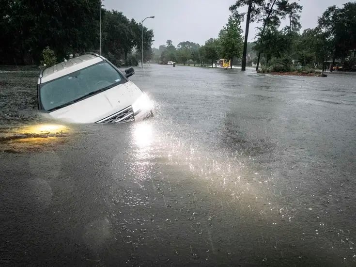 Alertan que inundaciones en Texas “pongan vidas en riesgo”; ordenan evacuar