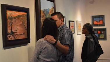 Inauguran exposición plástica 'Vaivén' en Galería de la Ciudad de ICBC Tecate
