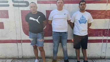Detienen a tres sujetos con un feto, animales y mariguana en Azcapotzalco, CDMX