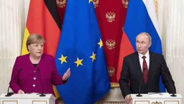 Analizan Merkel y Putin tensiones en Medio Oriente