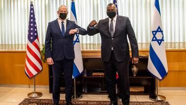 Secretario de Defensa de EU llega a Israel para discutir acuerdo nuclear  
