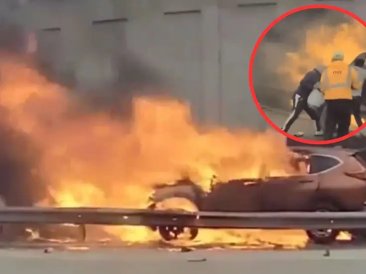 VIDEO: Grupo de deconocidos rescatan a adulto mayor atrapado en vehículo en llamas