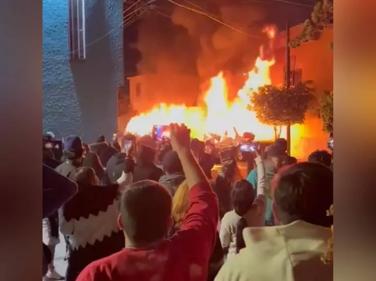 VIDEO: Muere menor y autos son quemados tras disputa por ruido durante fiesta en San Luis Potosí