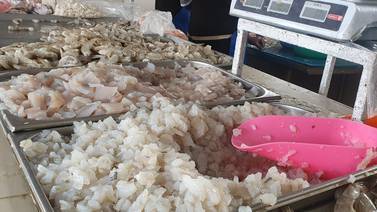 Advierte Oceana de fraude con pescado congelado ¡Más de la mitad del filete es hielo!