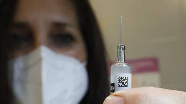 Avanza en Cofepris permisos para comercializar vacuna contra Covid-19 en México: AMLO