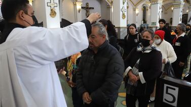 Dedican misa de Miércoles de Ceniza a sacerdotes de Nicaragua y Los Ángeles